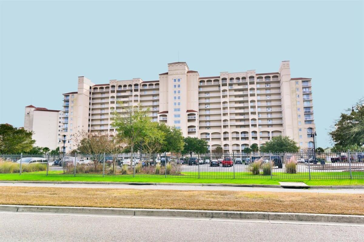 Waterfront Luxury Huge Condo With 15000Sf Pool 미를 비치 외부 사진